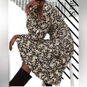 Totally new! Never used!Beautiful dress, excellent tailoring, H&M brand, size S.